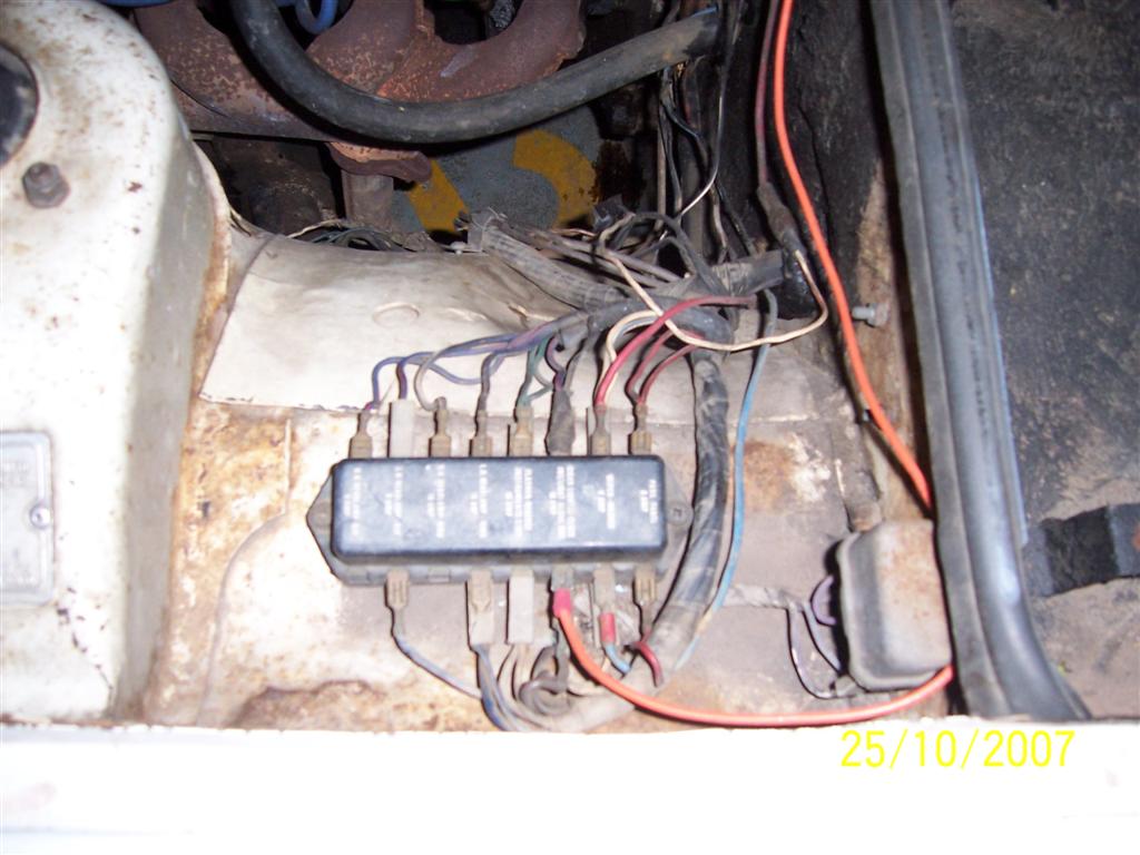 Fuse box lid